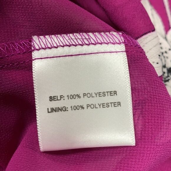 Rose + Olive Magenta Floral Sleeveless Blouse - Picture 6 of 7